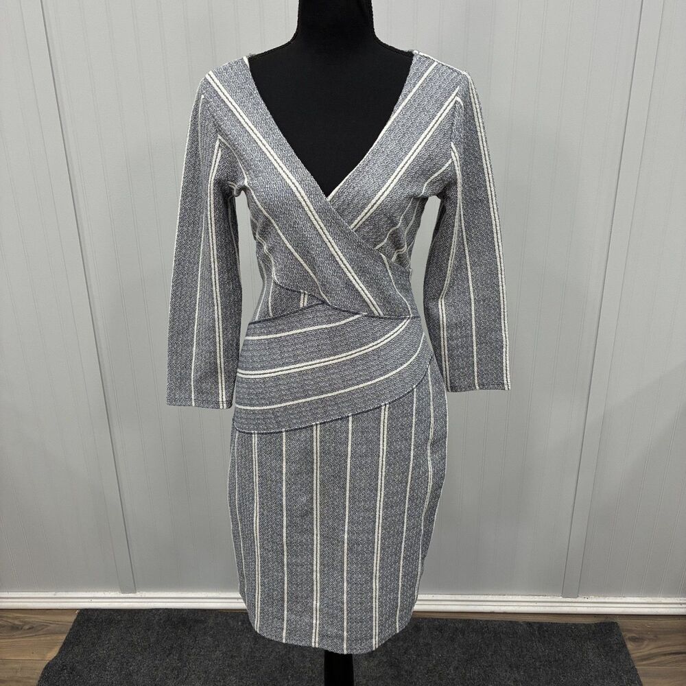 Anthropologie Maeve Women's Medium Gray Leslie Textured Stripe L/S Midi Dress
